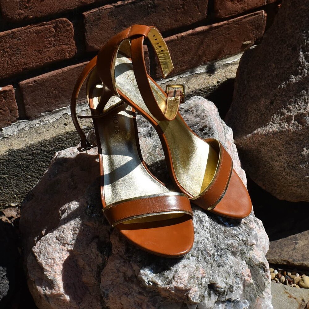 Talbots Luna Ankle Strap Heels Saddle Tan & Gold Size 9N
